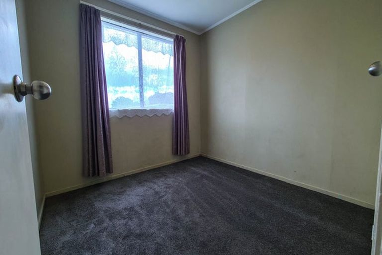 Photo of property in 1/143 Te Irirangi Drive, Flat Bush, Auckland, 2019