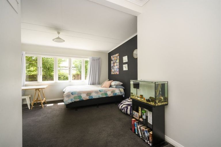 Photo of property in 42 Te Awe Awe Street, Hokowhitu, Palmerston North, 4410