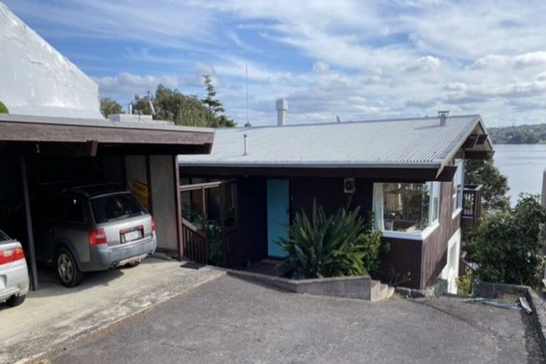 Photo of property in 278 Hurstmere Road, Takapuna, Auckland, 0622