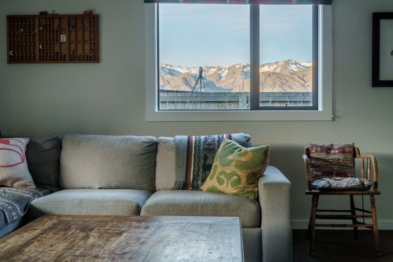 Photo of property in 23 Teal Place, Lake Hawea, Wanaka, 9382