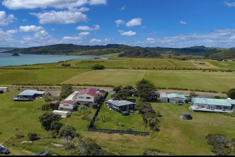 Photo of property in 29 Koutu Point Road, Opononi, Kaikohe, 0473