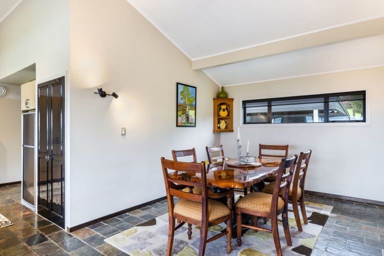 Photo of property in 15 Cameron Drive, Acacia Bay, Taupo, 3385