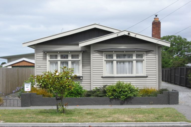 Photo of property in 108a Mackworth Street, Woolston, Christchurch, 8062