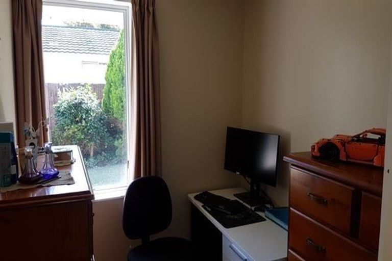 Photo of property in 2/336 Wairakei Road, Burnside, Christchurch, 8053