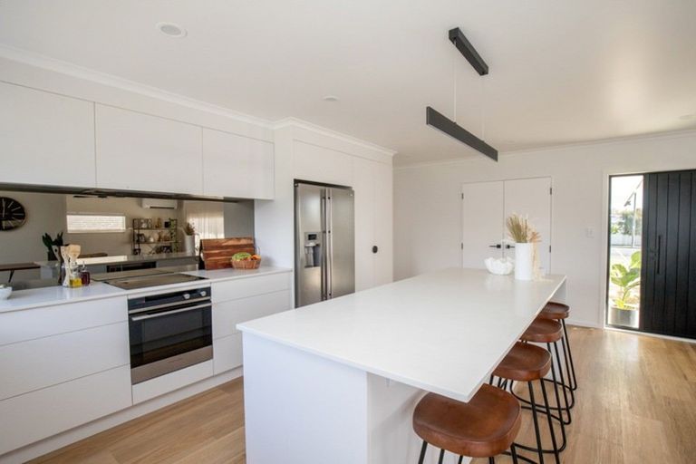 Photo of property in 23 Darlington Street, Ngatea, 3503