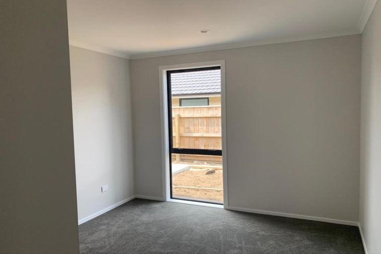 Photo of property in 74 Waipunahau Road, Waikanae, 5036