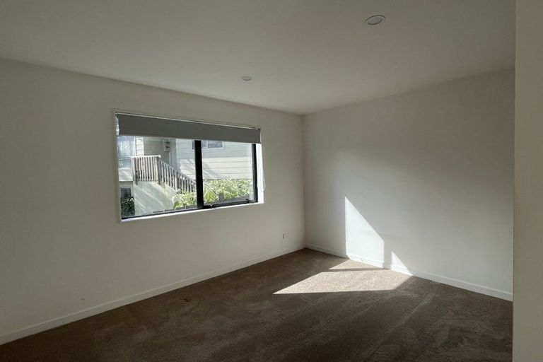 Photo of property in 59a Cedar Heights Avenue, Massey, Auckland, 0614