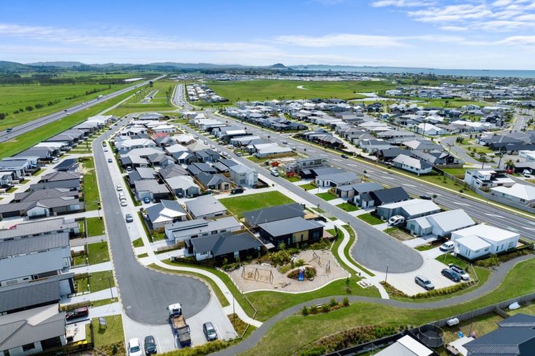 Photo of property in 6 Plow Way, Papamoa, 3118