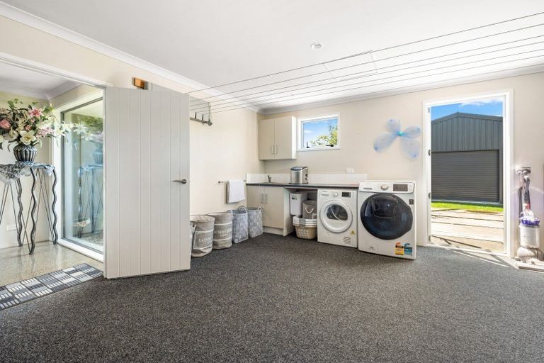 Photo of property in 500 Kinloch Road, Kinloch, Taupo, 3377