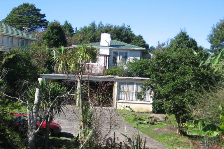 Photo of property in 37 Brandon Road, Glen Eden, Auckland, 0602