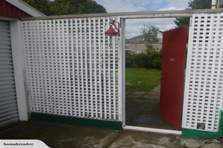 Photo of property in 26 Brecon Road, Stratford, 4332