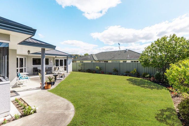 Photo of property in 3 Dules Walk, Taradale, Napier, 4112