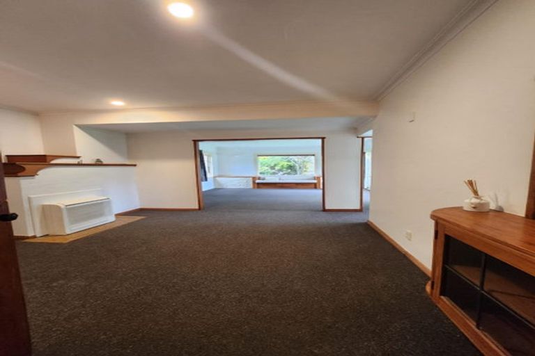 Photo of property in 11 Manuka Street, Stokes Valley, Lower Hutt, 5019