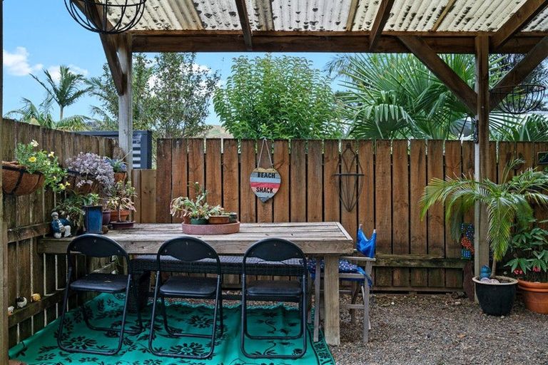 Photo of property in 97 Bays Road, Orere Point, Papakura, 2585