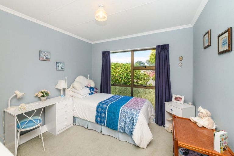 Photo of property in 20 Caulfield Place, Awapuni, Palmerston North, 4412