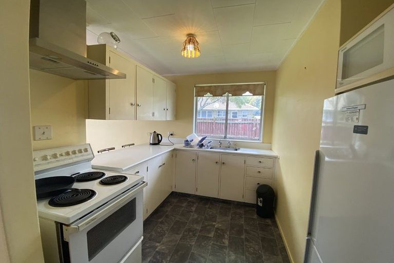 Photo of property in 4/21 Seddon Street, Wallaceville, Upper Hutt, 5018