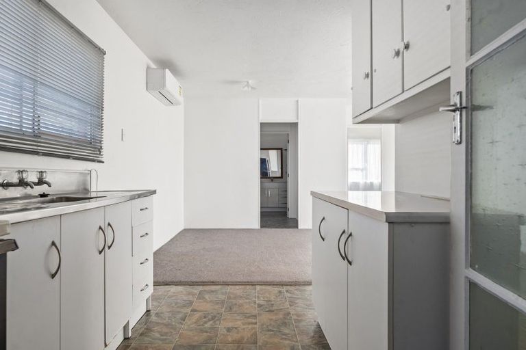 Photo of property in 15 Koutu Road, Koutu, Rotorua, 3010