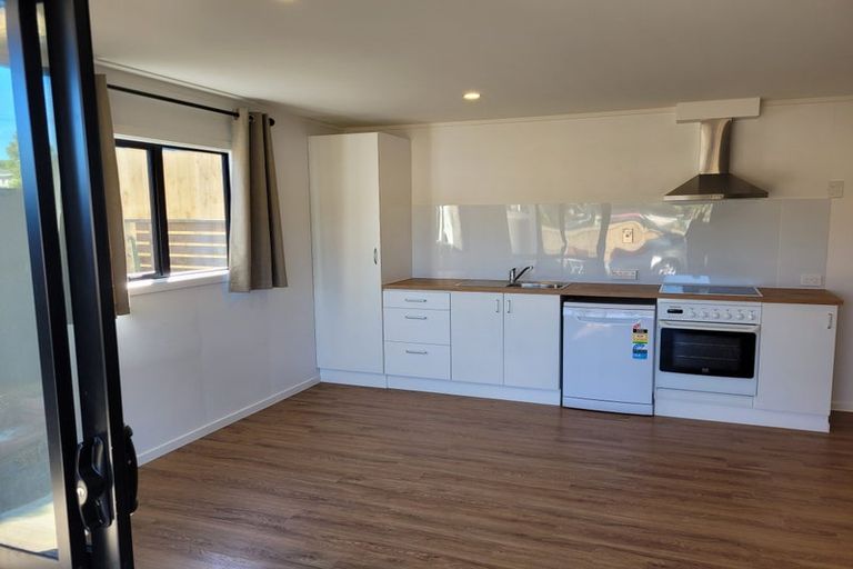 Photo of property in 38 Penton Road, Stanmore Bay, Whangaparaoa, 0932