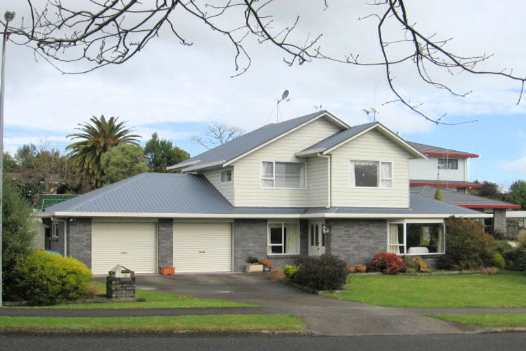 Photo of property in 3 John Webb Drive, Glenview, Hamilton, 3206