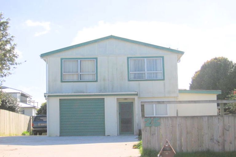 Photo of property in 25 Simpson Road, Papamoa Beach, Papamoa, 3118