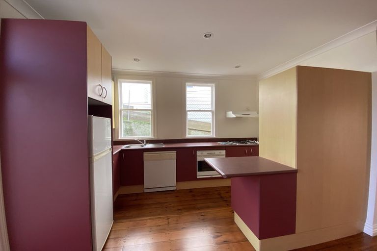 Photo of property in 9 Connaught Terrace, Brooklyn, Wellington, 6021