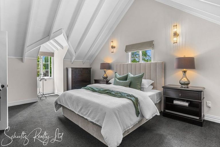 Photo of property in 3251 Paparoa-oakleigh Road, Paparoa, 0571