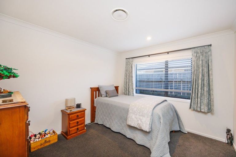 Photo of property in 1 Kanzan Grove, Feilding, 4702