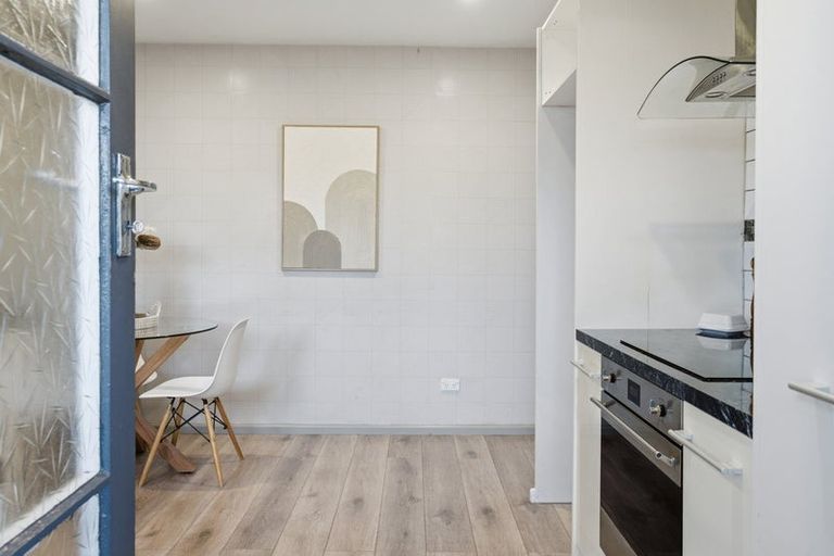 Photo of property in 3/7a Curletts Road, Sockburn, Christchurch, 8042