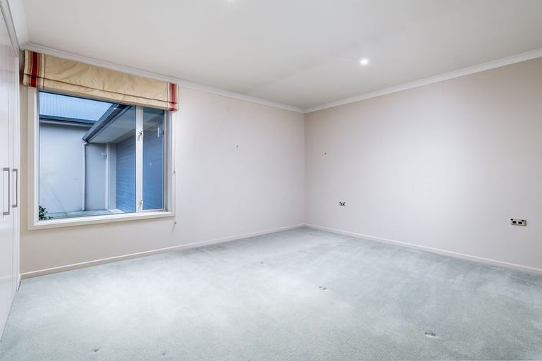 Photo of property in 238 Queen Street, Waimate, 7924