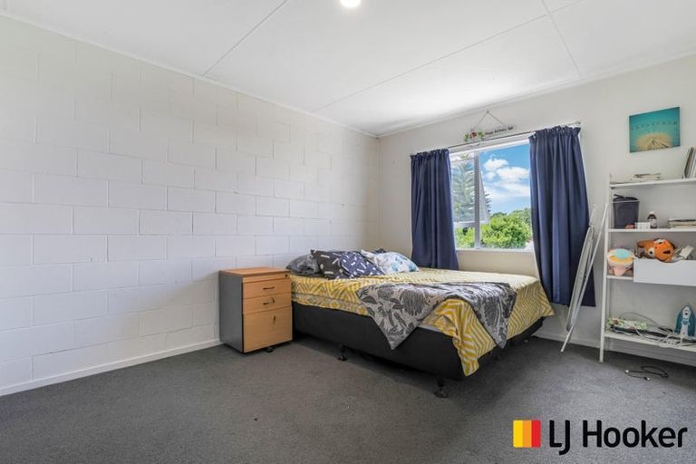 Photo of property in 2/21 Takanini Road, Takanini, 2112