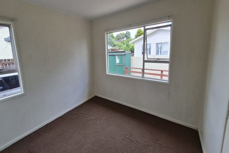 Photo of property in 53 Wickman Way, Mangere East, Auckland, 2024