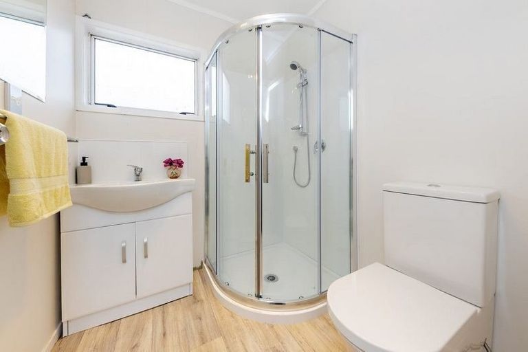 Photo of property in 2/187a Buckland Road, Mangere East, Auckland, 2024