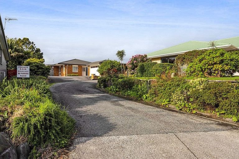 Photo of property in 29d Baring Terrace, Strandon, New Plymouth, 4312
