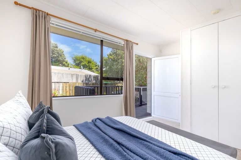 Photo of property in 20 Linwood Drive, Paraparaumu, 5032