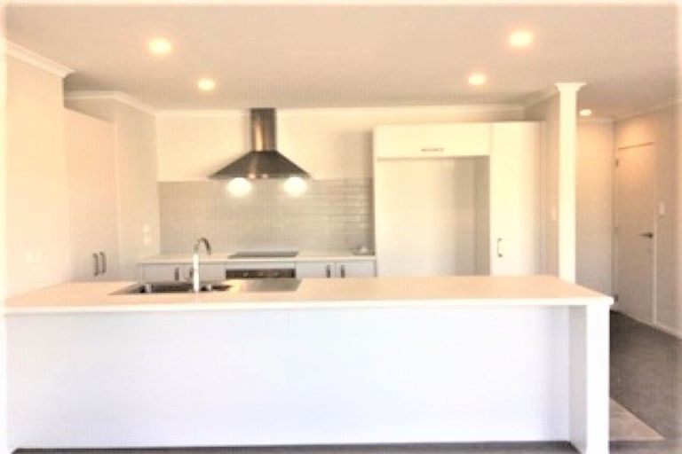 Photo of property in 15 Raynor Crescent, Pyes Pa, Tauranga, 3112