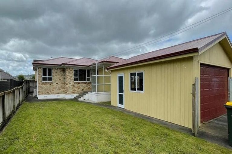 Photo of property in 22 Scott Road, Papakura, 2110