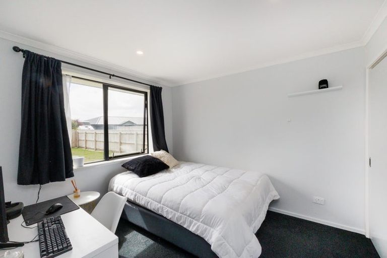 Photo of property in 26 George Street, Bulls, 4818