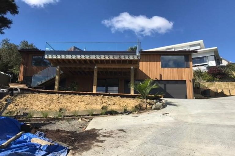 Photo of property in 48 Duncansby Road, Stanmore Bay, Whangaparaoa, 0932