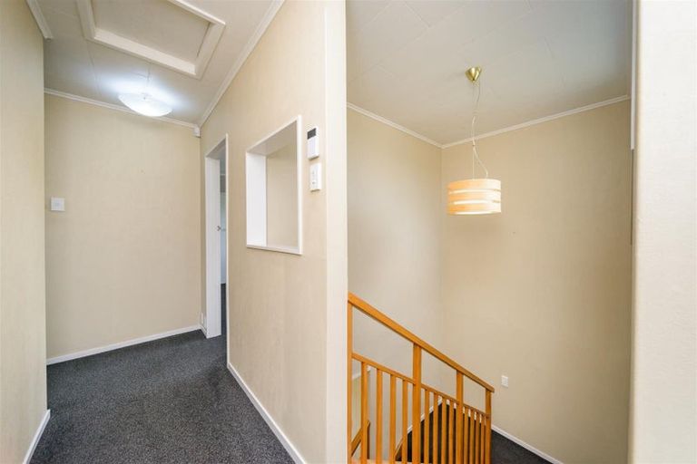Photo of property in 36 Wanganui Road, Marton, 4710