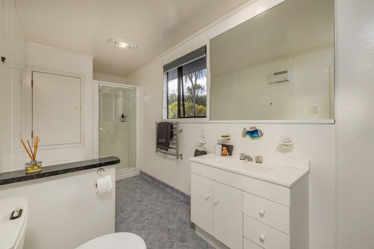 Photo of property in 59a Riddell Road, Kerikeri, 0230