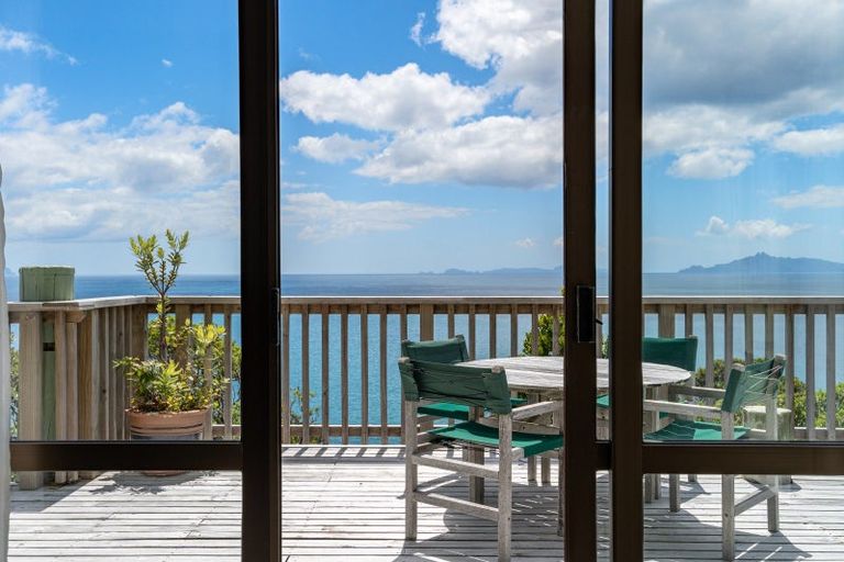 Photo of property in 1089 Cove Road, Langs Beach, Waipu, 0582