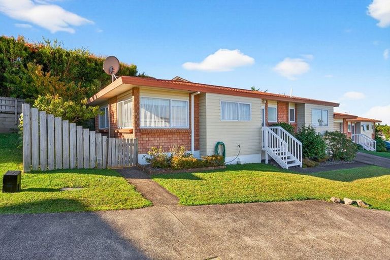 Photo of property in 130j Lakeside Drive, Orewa, 0931