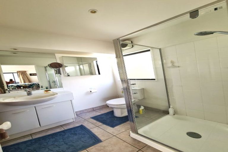 Photo of property in 7/22 Oriental Terrace, Oriental Bay, Wellington, 6011