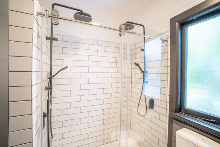 Photo of property in 26 Knowles Street, Terrace End, Palmerston North, 4410