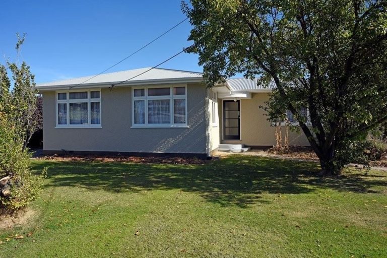 Photo of property in 19 Leask Street, Omakau, 9376