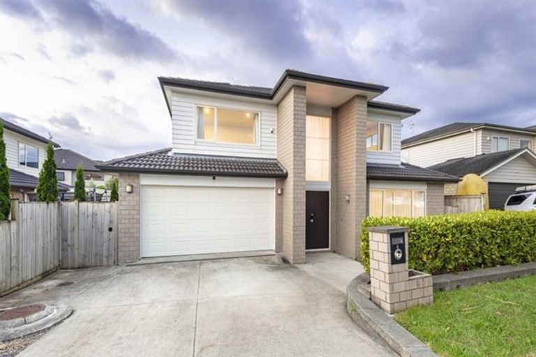 Photo of property in 4 Listack Drive, Flat Bush, Auckland, 2019