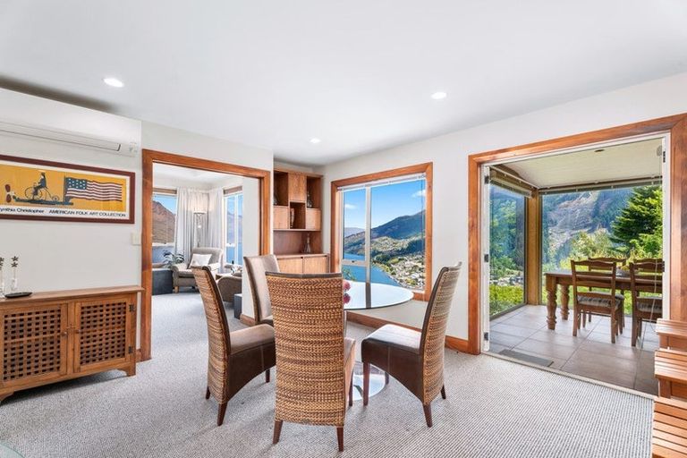 Photo of property in 25b Vancouver Drive, Queenstown, 9300