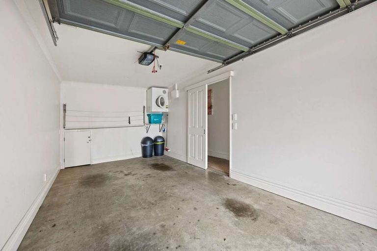 Photo of property in 12/5 Malcolm Lane, Thorndon, Wellington, 6011