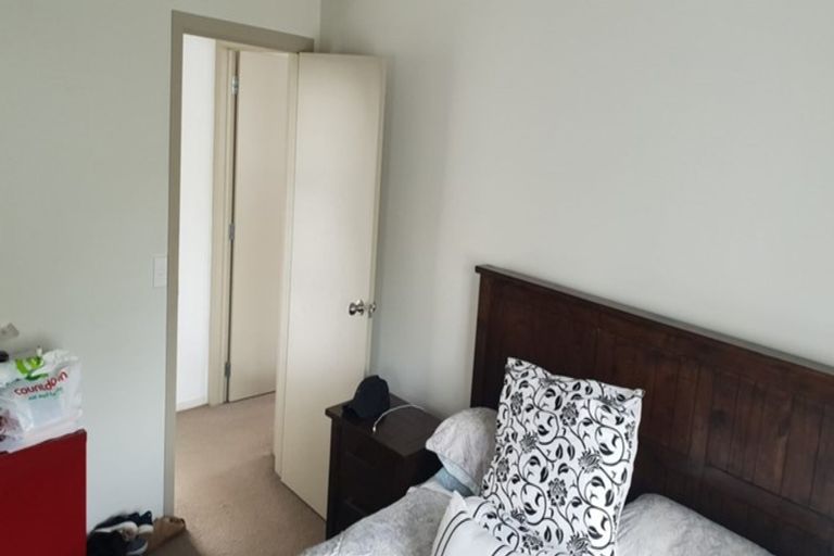 Photo of property in 47 Grove Road, Papakura, 2110