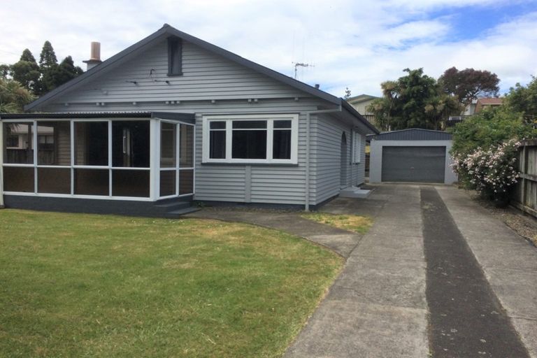 Photo of property in 16 Hinau Street, Maeroa, Hamilton, 3200